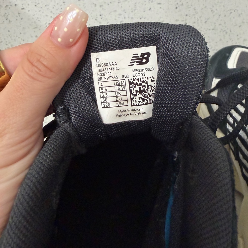 New Balance 9060 Black White Size 4M/5.5W - Picture 8 of 8